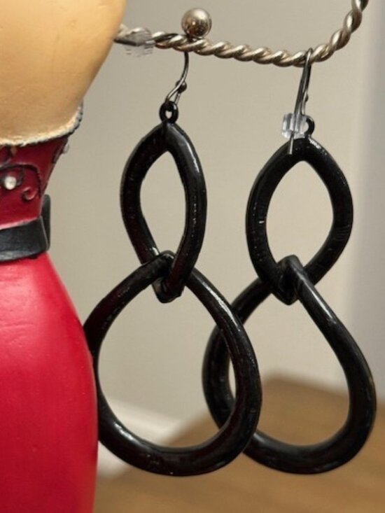 Lia Sophia 'MEGAWATT" Earrings - Picture 2 of 8